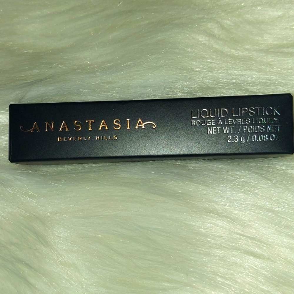 Anastasia Liquid Lipstick in Crush